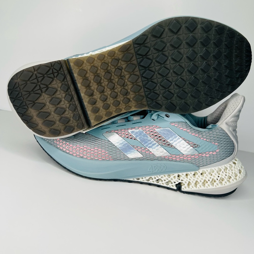 NEW Adidas 4DFWD Men Athletic Shoes, Magic Grey/Silver/Turbo, GZ8623
Men size 10